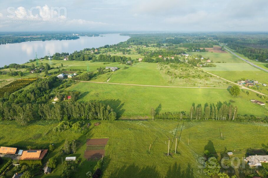 Ceplīšu ceļš, Daugmale, Rīgas rajons, Daugmales pag. — zeme