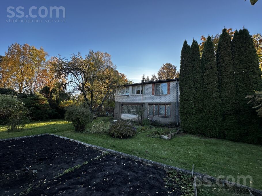 Roze 78, Roze, Rīgas rajons, Saulkrastu l. t. — maja