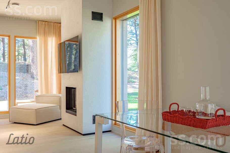 Kalnu 6a, Rīgas rajons, Saulkrasti — maja