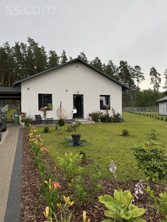 Avotu 8, Gauja, Rīgas rajons, Carnikavas nov. — maja