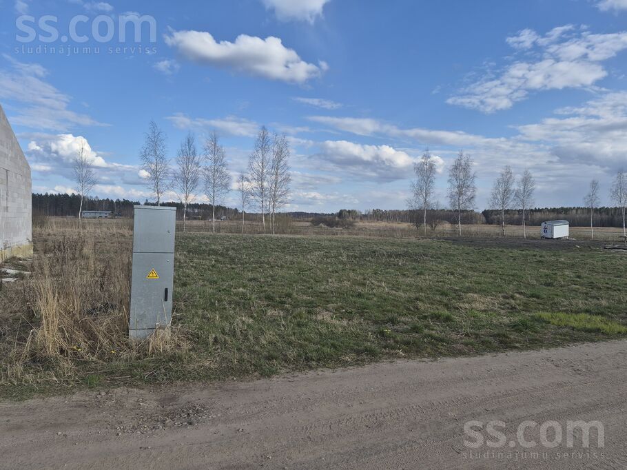 Celmiņu 58, Saulgoži, Rīgas rajons, Ķekavas pag. — zeme