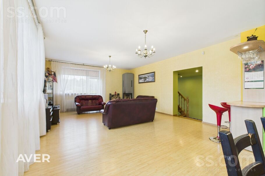 Lakstīgalu iela 32, Skrīveri, Aizkraukle un raj., Skrīveru pag. — maja