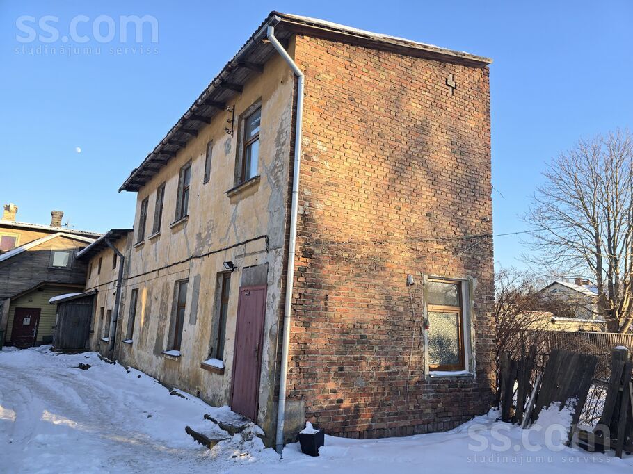 Lauku 4, Ventspils un raj., Ventspils — dzivoklis