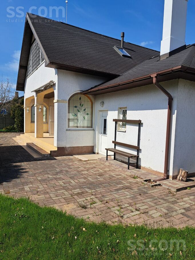Lašu 7, Carnikava, Rīgas rajons, Carnikavas nov. — maja