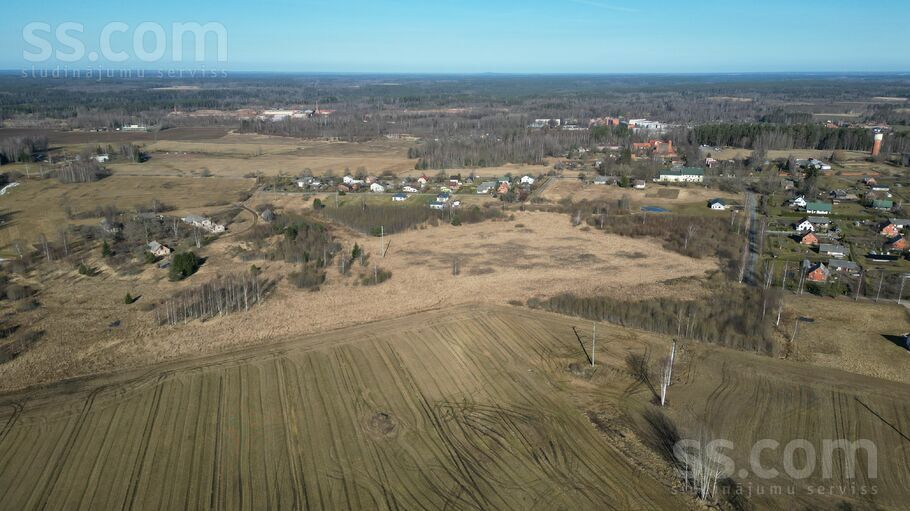 Pie Līvānu mājām, Cēsis un raj., Liepas pag. — zeme