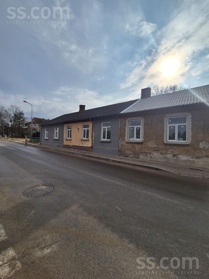 Salātu 6, Bauska un raj., Bauska — dzivoklis