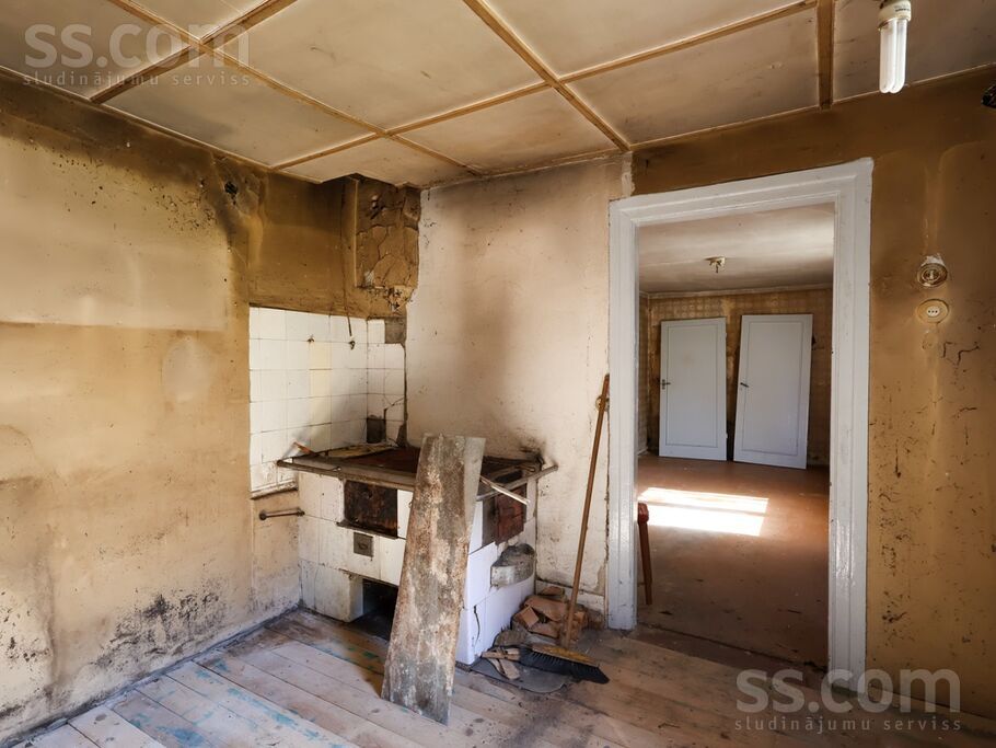 Mazā iela 6, Liepāja un raj., Liepāja — maja