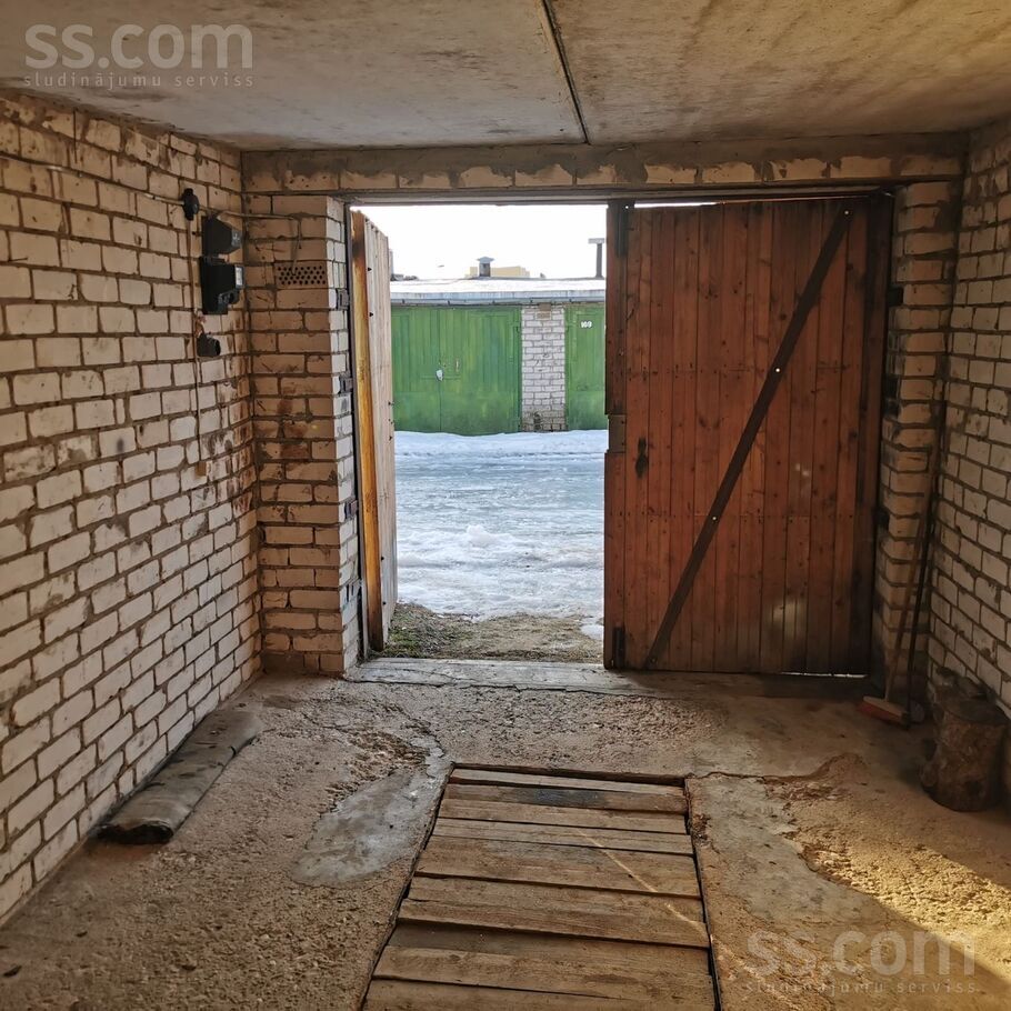 Pirma iela 44, Ādaži, Rīgas rajons, Ādažu nov. — telpa