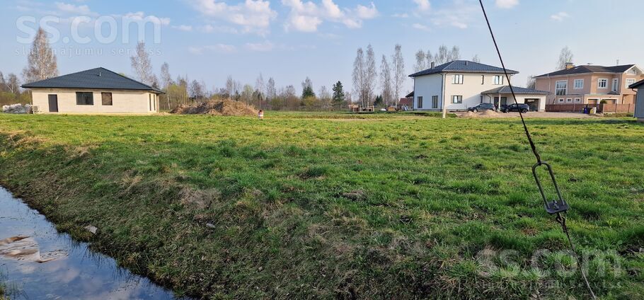 2.līnija 8k, Jelgava un raj., Jelgava — zeme