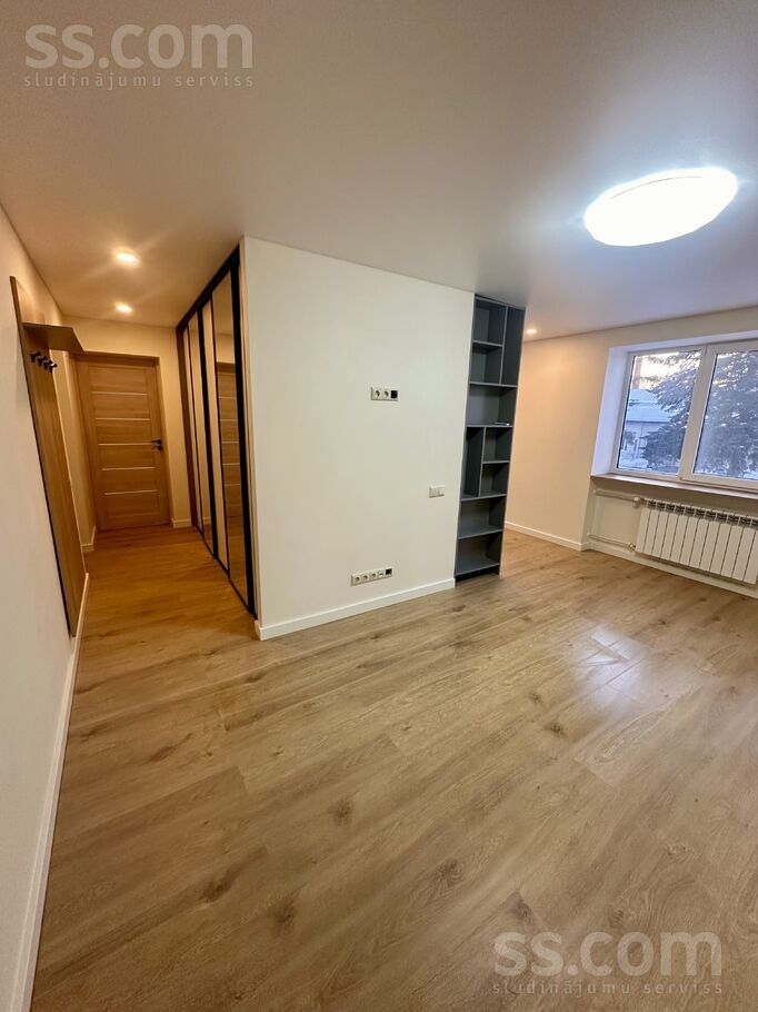 Gaismas iela 6, Aizkraukle un raj., Aizkraukle — dzivoklis