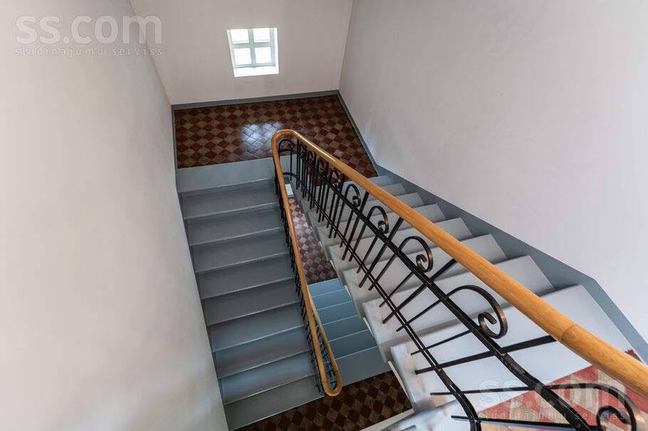 Poruka, Rīga — maja