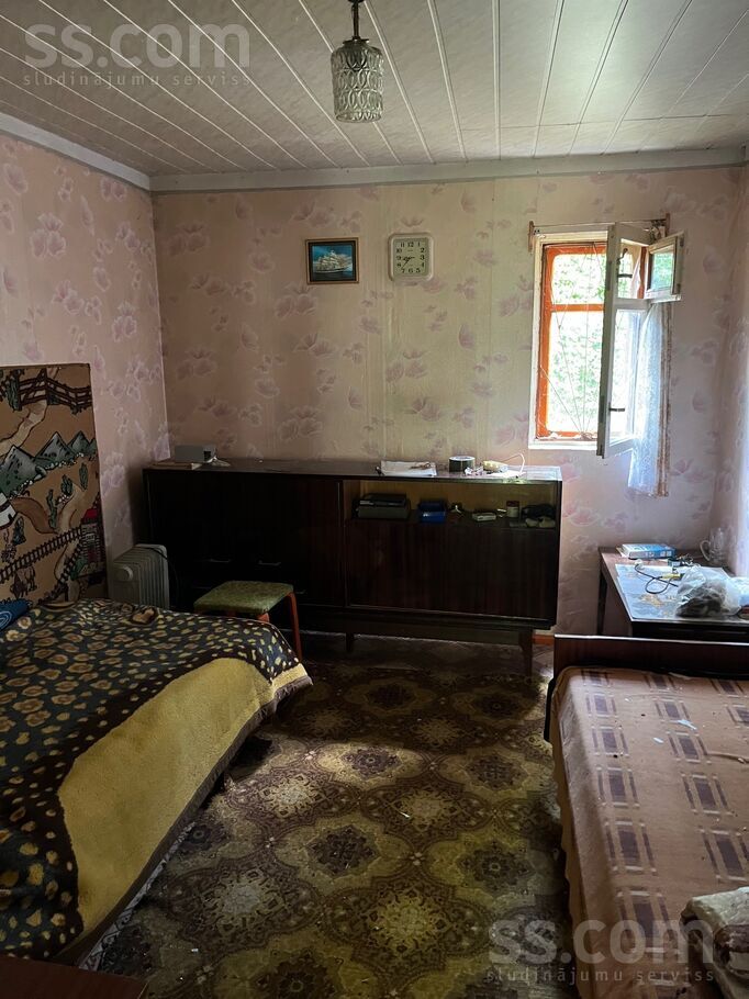 Varavīksne, Tēraudi, Rīgas rajons, Salaspils l. t. — maja