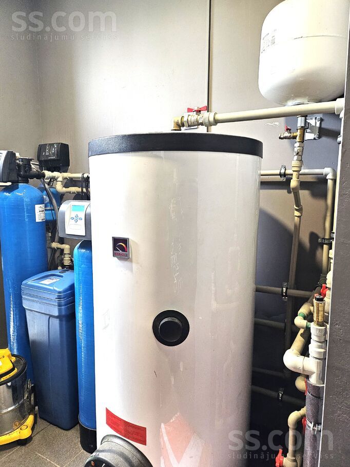 Audriņu iela 10, Pārolaine, Rīgas rajons, Olaines pag. — maja