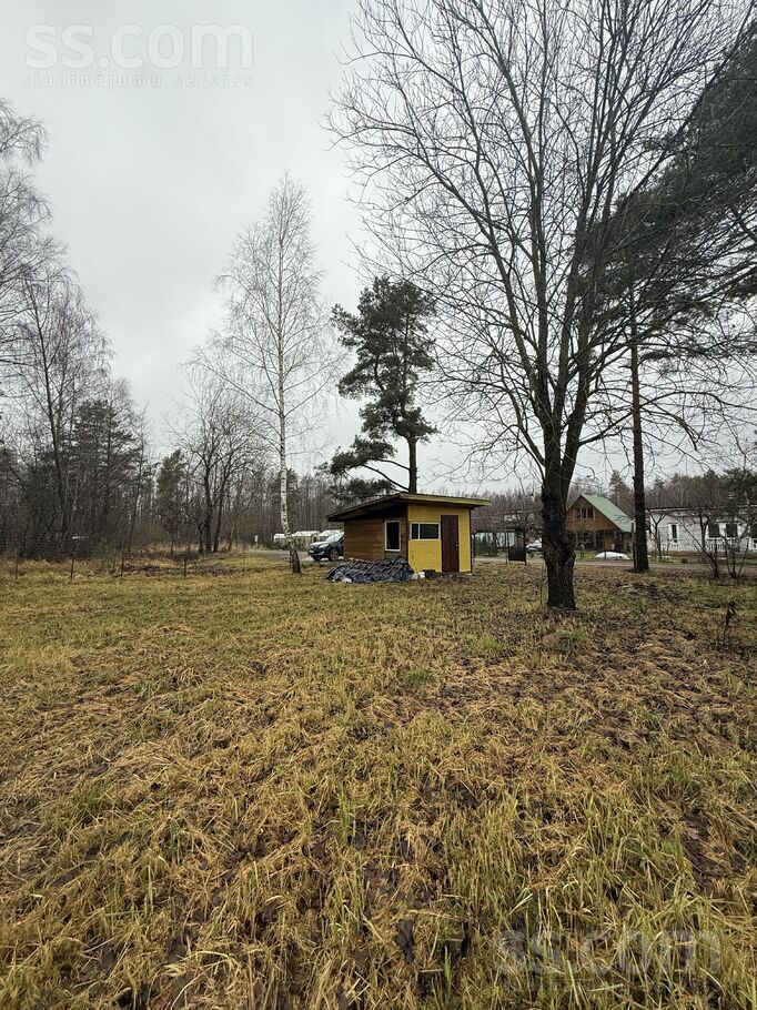 Slocene, Jūrmala — zeme