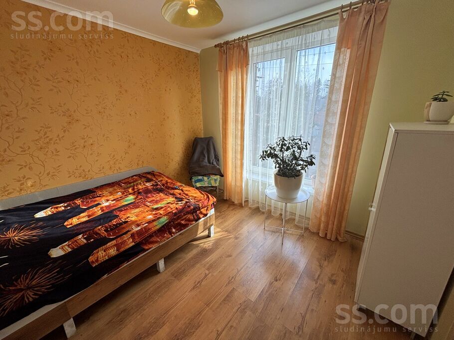 Upeņu 3, Jāņupe, Rīgas rajons, Olaines pag. — maja