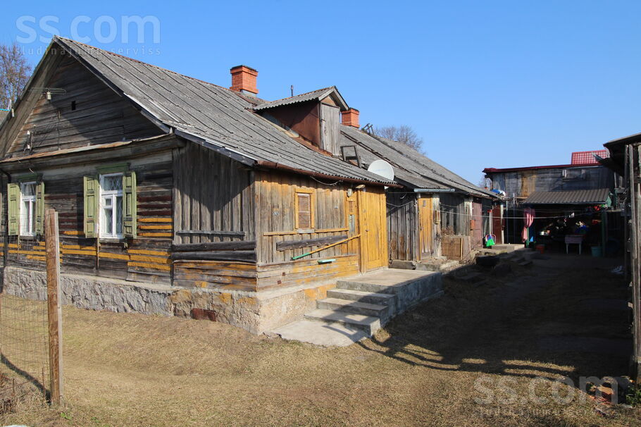 Valmieras 70, Daugavpils un raj., Daugavpils — dzivoklis