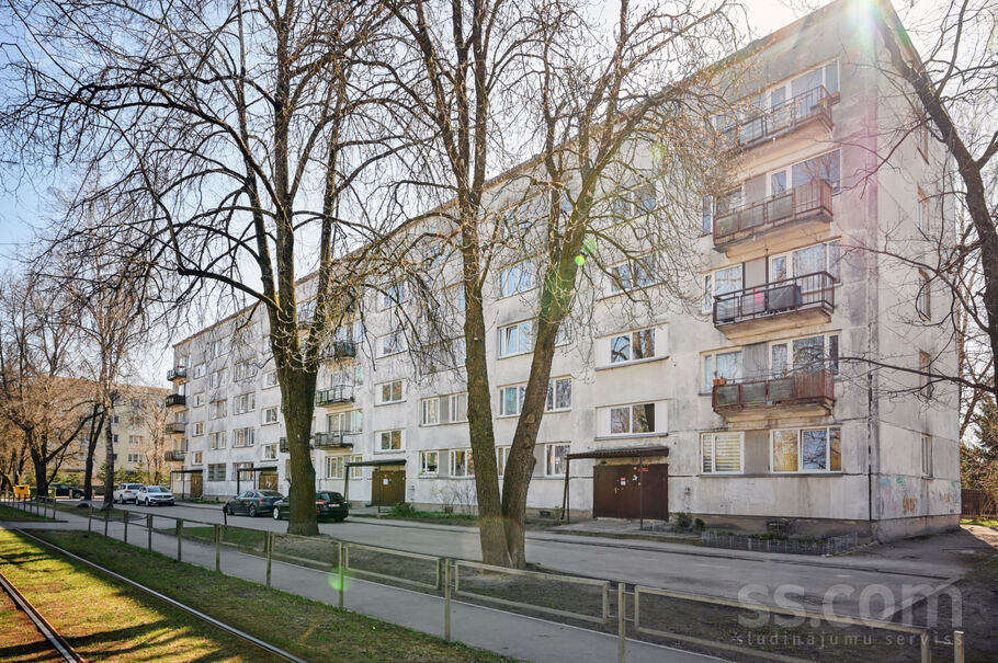 Bauskas 49, Rīga — dzivoklis