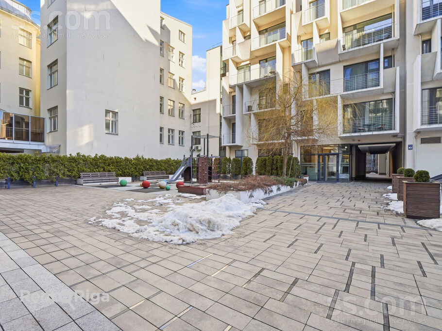 Dzirnavu 83, Rīga — dzivoklis