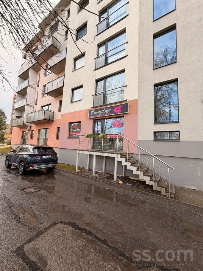 Brīvības gatve 386, Rīga, Teika — telpa