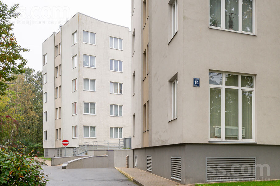 Stopiņu 14, Rīga — dzivoklis