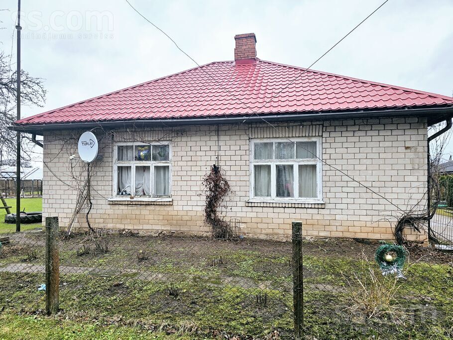 Kluba iela 2, Limbaži un raj., Staicele — maja