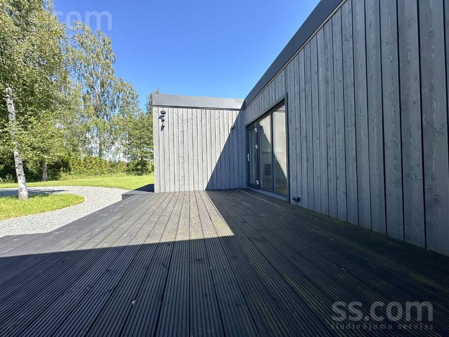 Priežkalnu 11a, Rīgas rajons, Saulkrasti — maja