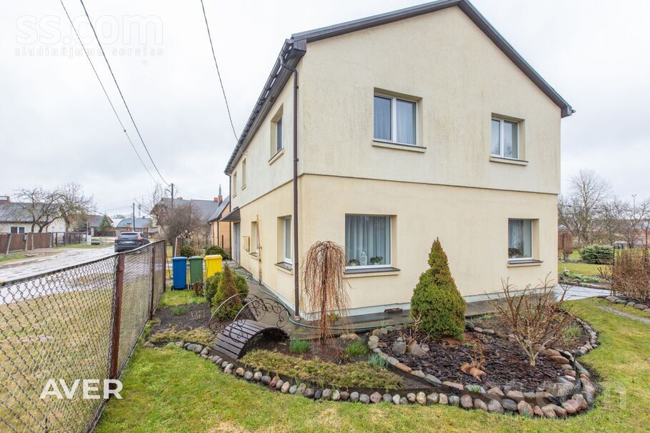 Eduarda Veidenbauma 45, Jelgava un raj., Jelgava — maja