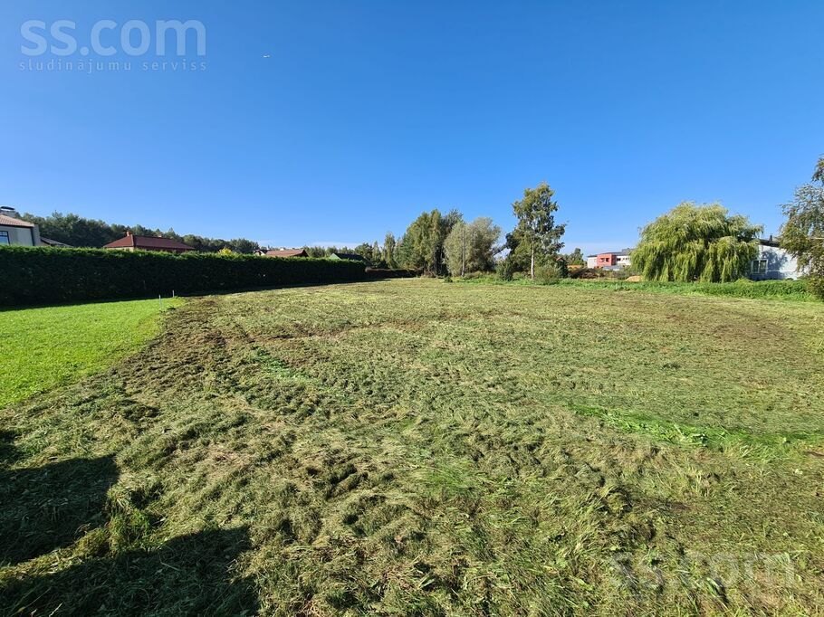 Asteru b/n, Katlakalns, Rīgas rajons, Ķekavas pag. — zeme