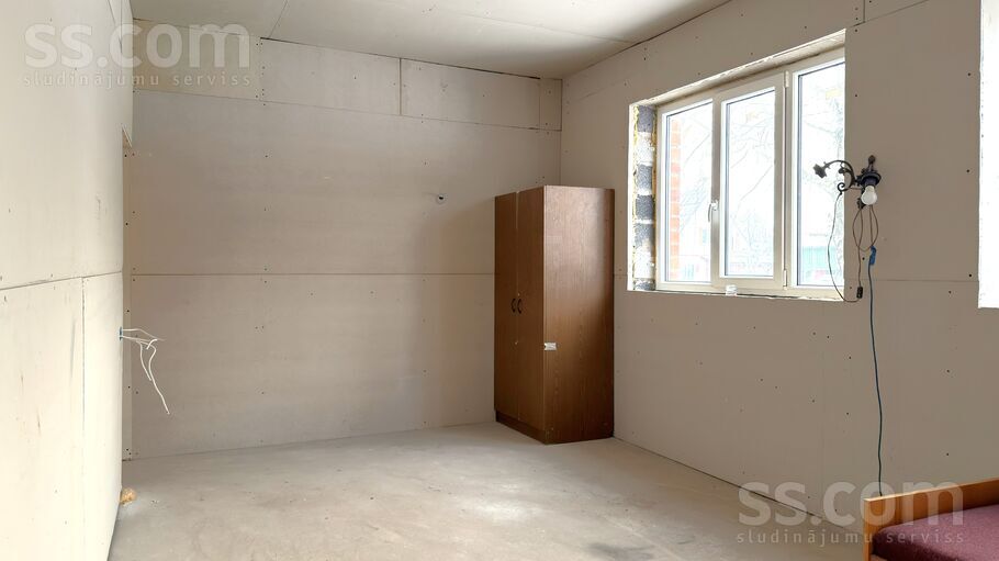 Lidlauka 8, Limbaži un raj., Aloja — maja