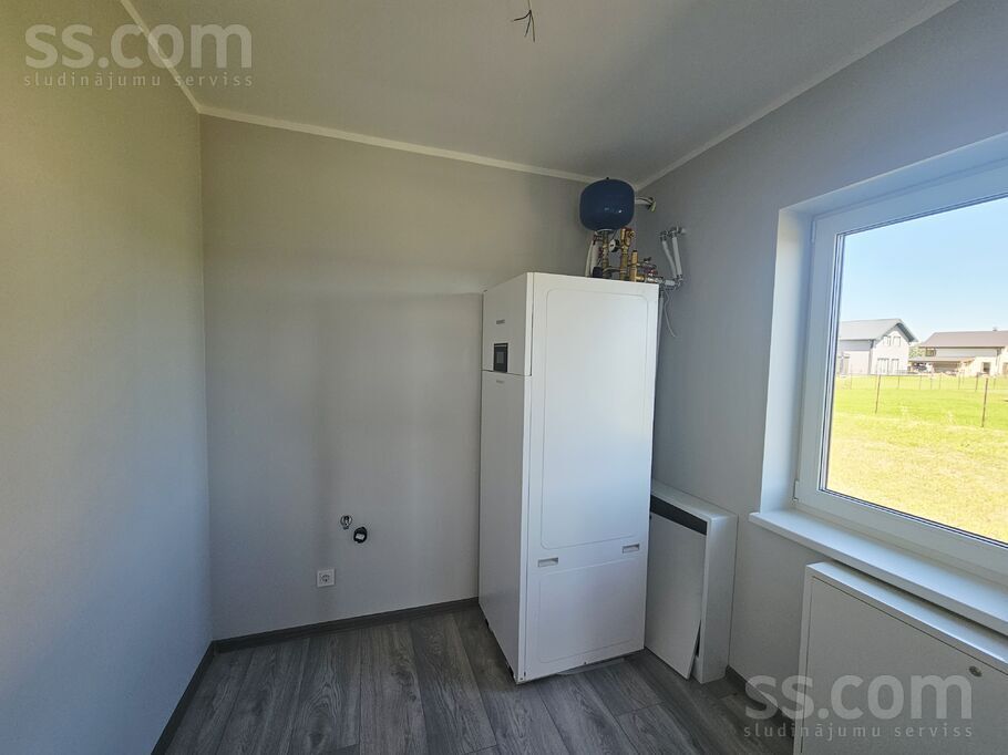 Rītupes 31, Grēnes, Rīgas rajons, Olaines pag. — maja