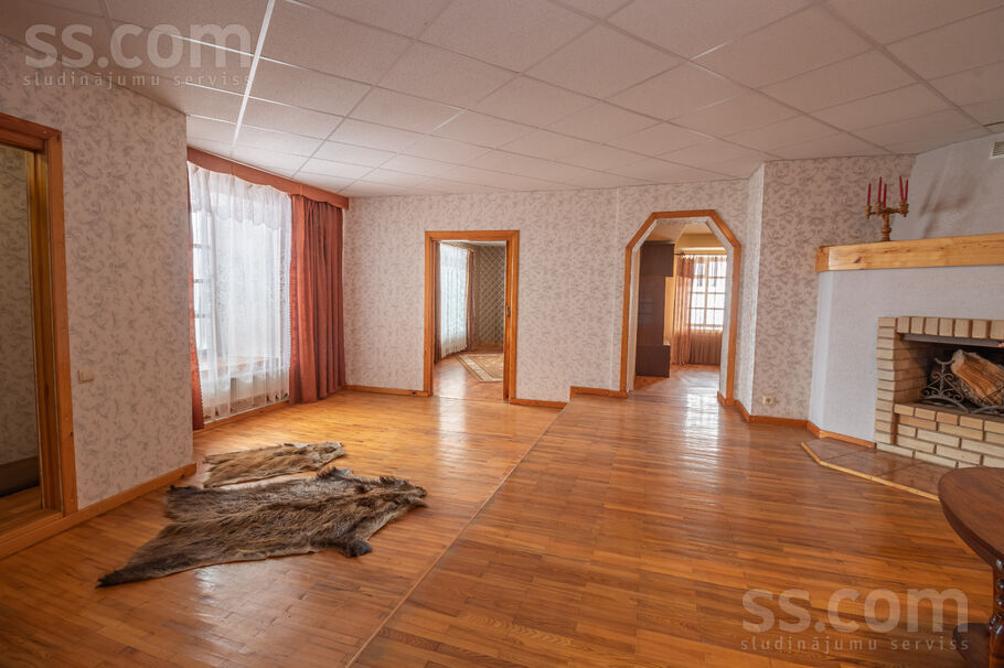 Burtnieki, Ventspils un raj., Tārgales pag. — vienseta