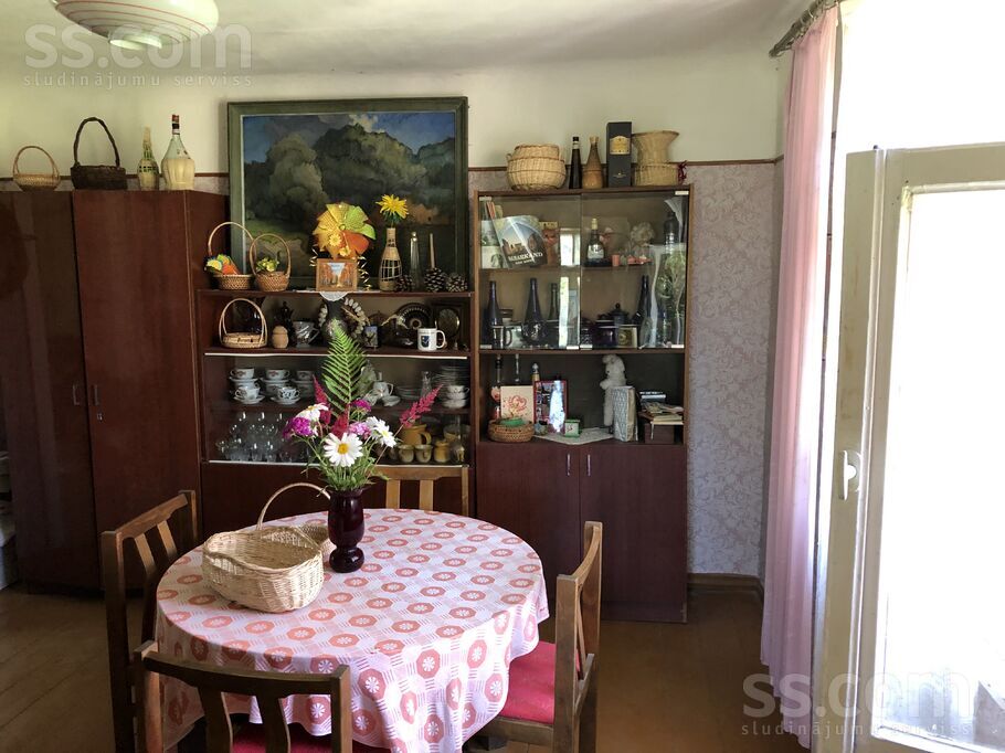 Dārza iela 13, Vecbāta, Liepāja un raj., Vaiņodes pag. — maja