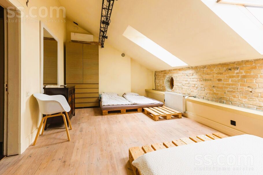 Tērbatas 93/95, Rīga — dzivoklis