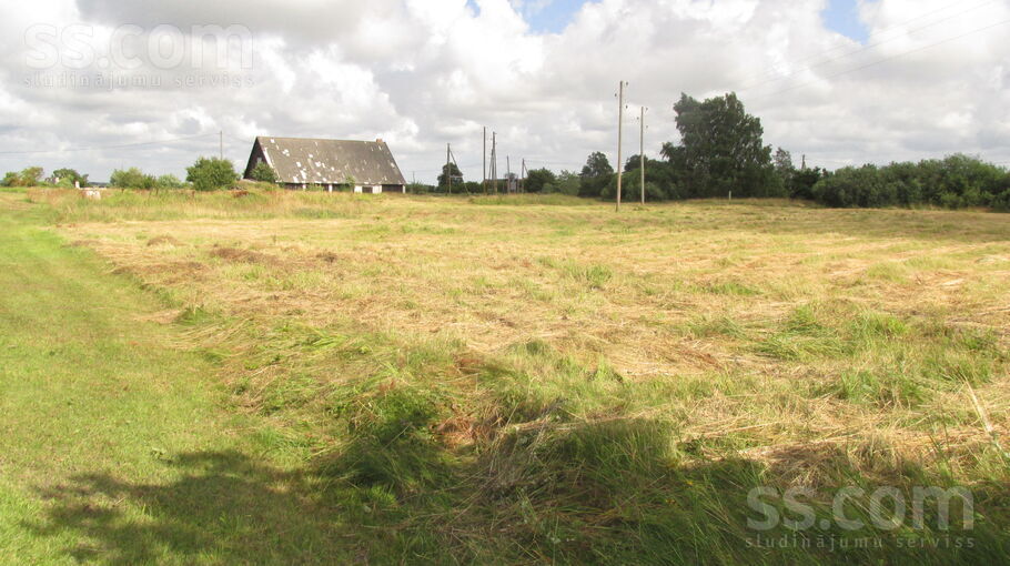 Bernāti, Bernāti, Liepāja un raj., Nīcas pag. — zeme