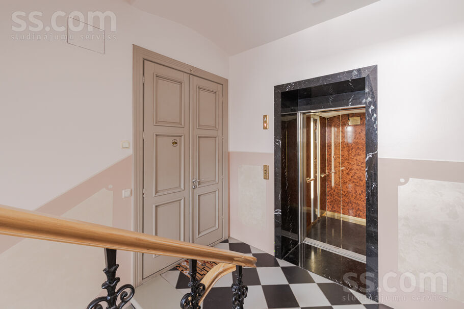 Vaļņu 21, Rīga — dzivoklis