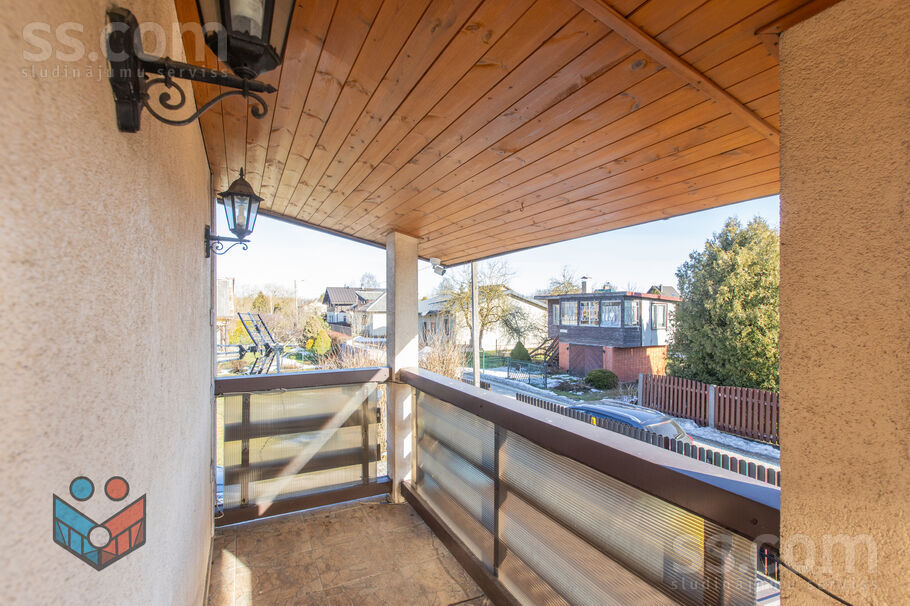 Lefkoju 17, Ziedonis, Rīgas rajons, Ķekavas pag. — maja