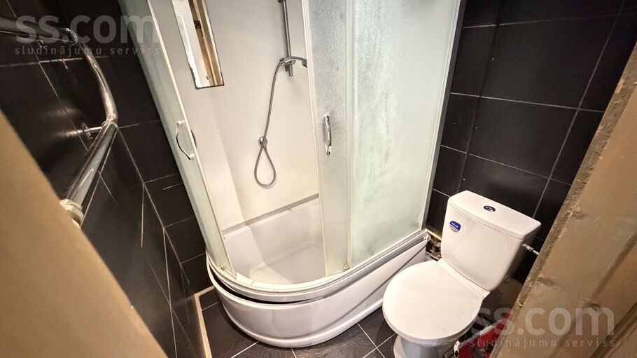 Rododendru 12, Rīga — dzivoklis