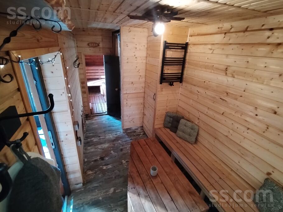 Juglas krastm., Rīga — maja