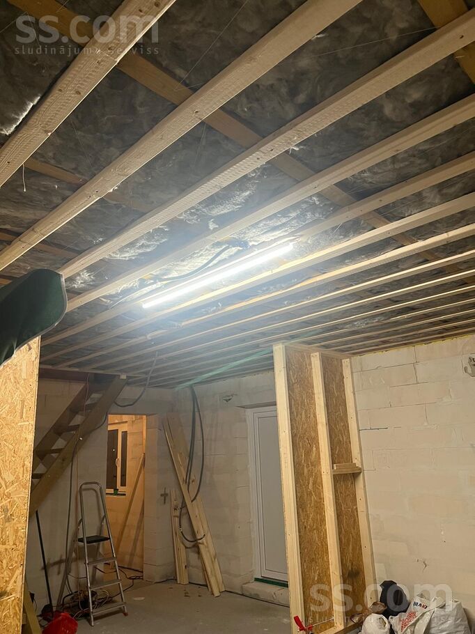 Anniņas 9, Mežezeri, Rīgas rajons, Salaspils l. t. — maja