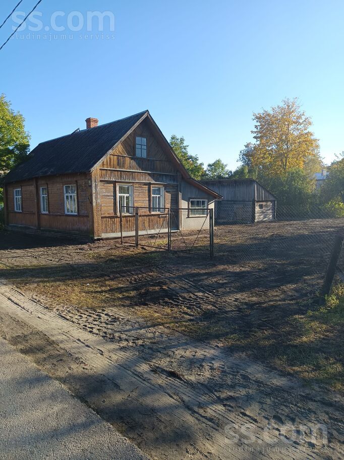 Stacijas 8, Ludza un raj., Kārsava — maja