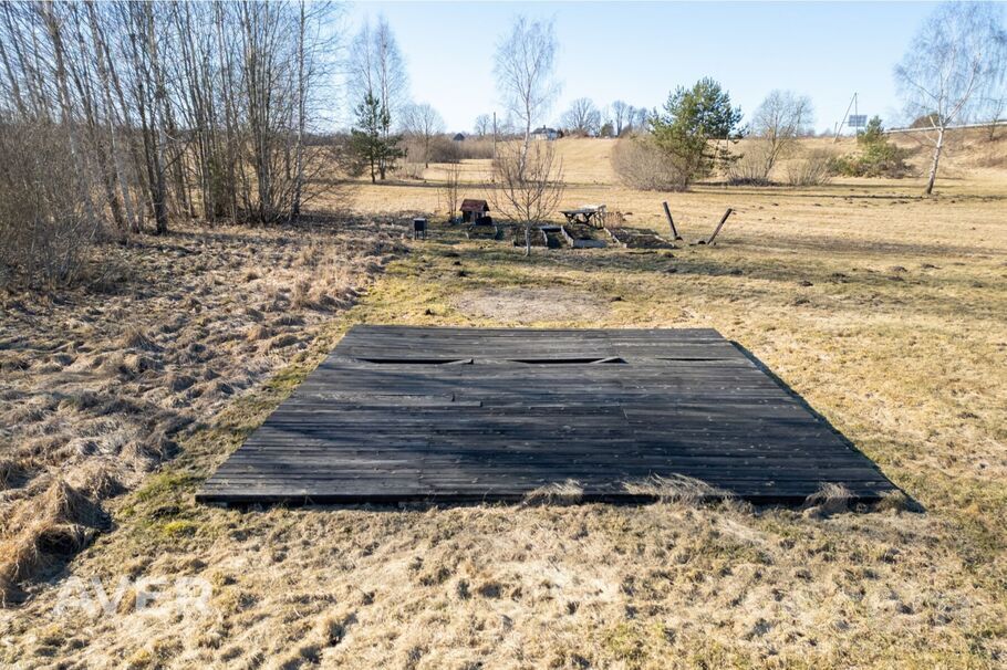 Lejasvētras 1, Ogre un raj., Ikšķiles l. t. — zeme