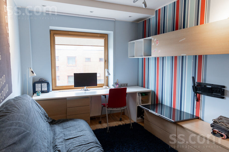 Rietumkrasta 1, Liepāja un raj., Liepāja — dzivoklis