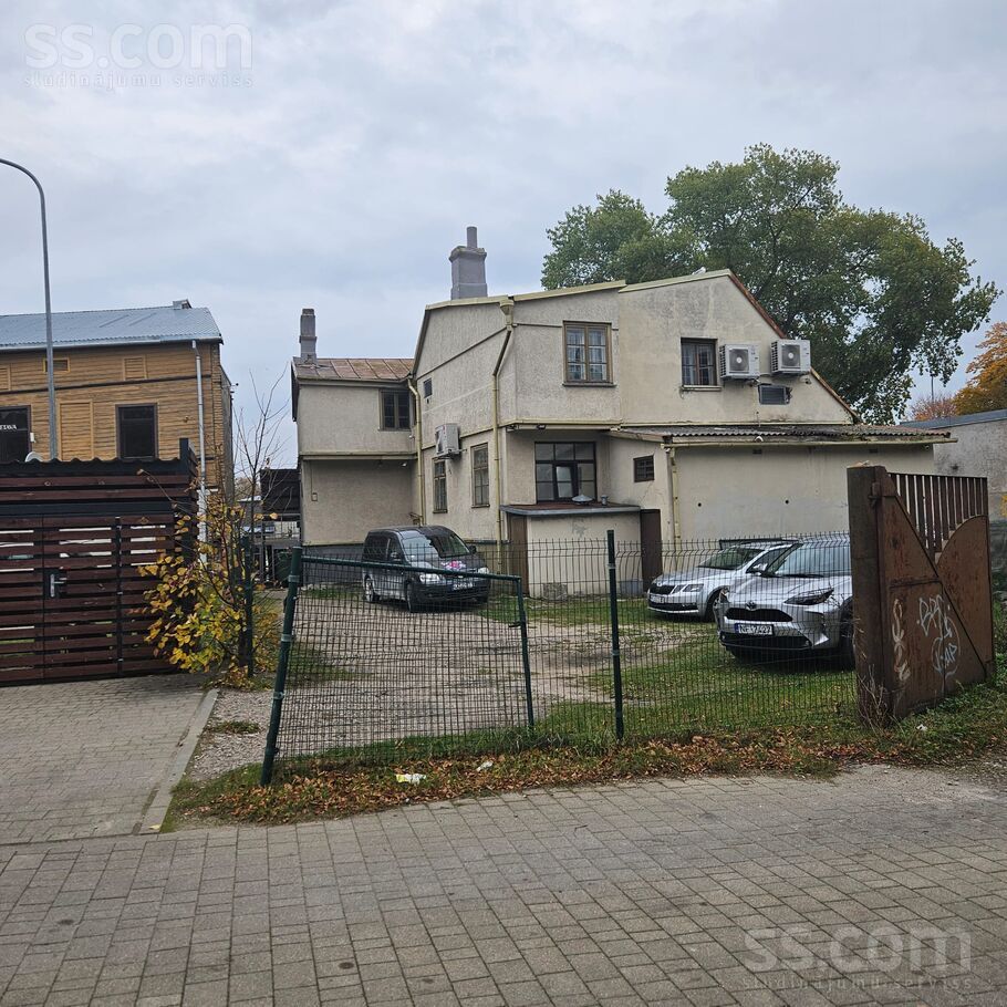 Kuršu laukums 12, Liepāja un raj., Liepāja — telpa