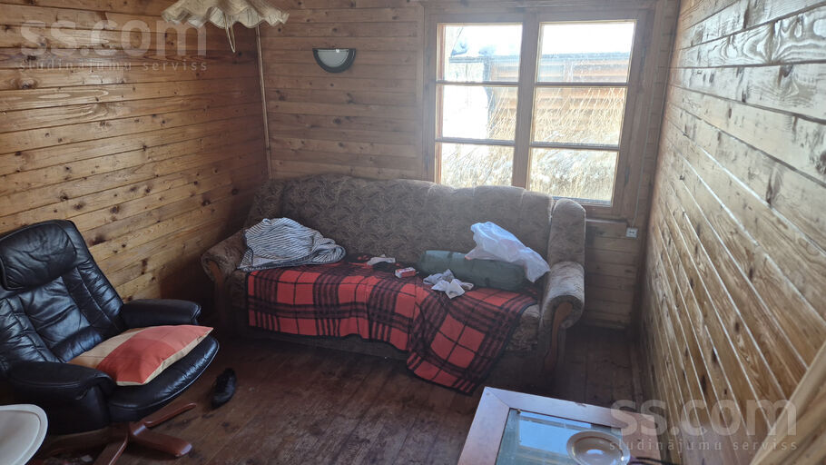 Mežgaļi 101, Liepāja un raj., Aizpute — maja