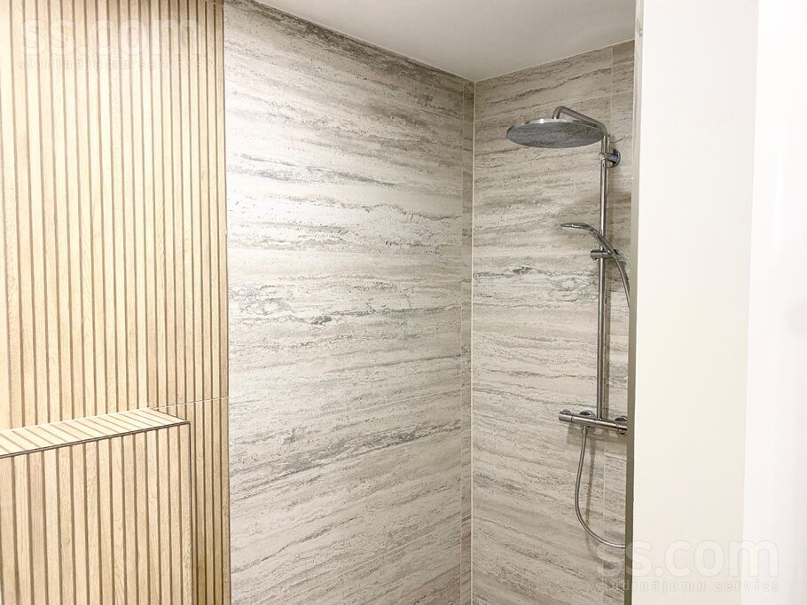 Dzintaru iela 4, Berģi, Rīgas rajons, Garkalnes nov. — maja