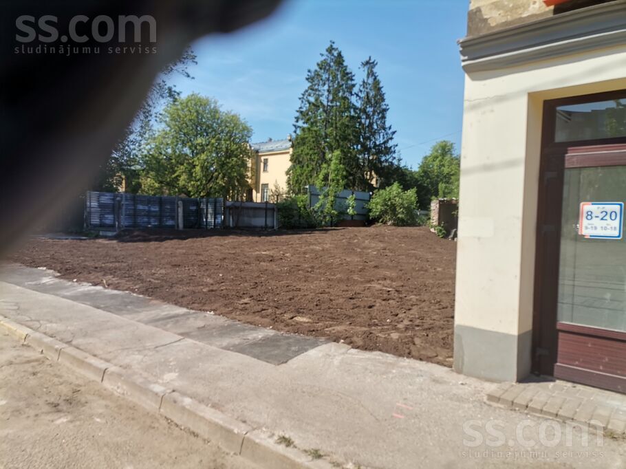 Pētersalas 6, Rīga — zeme
