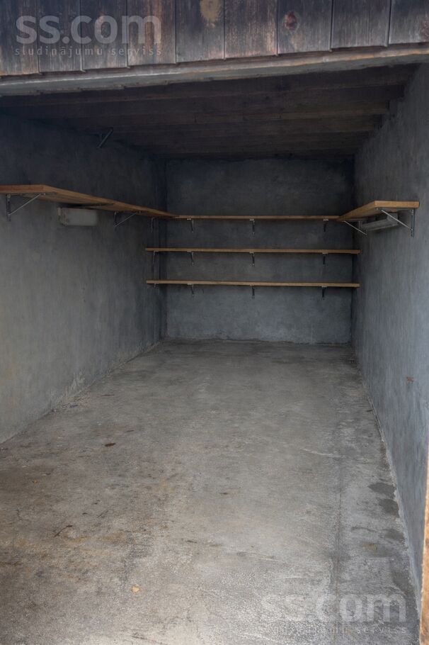 Dzelzavas 16a, Rīga, Purvciems — telpa