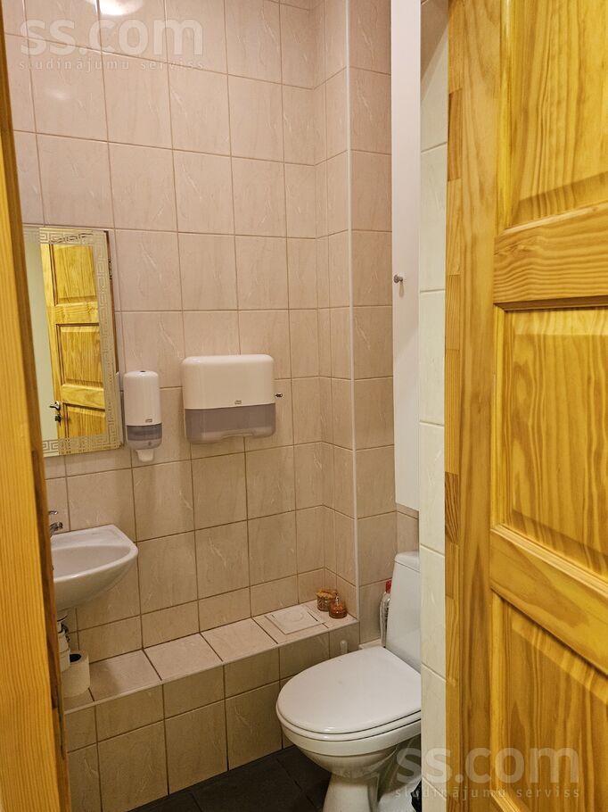 Ganību d. 22a, Rīga, centrs — telpa