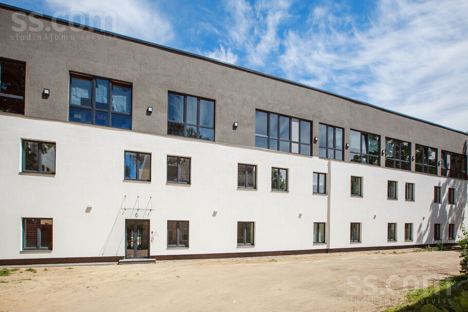 18 Novembra iela 37a, Daugavpils un raj., Daugavpils — telpa