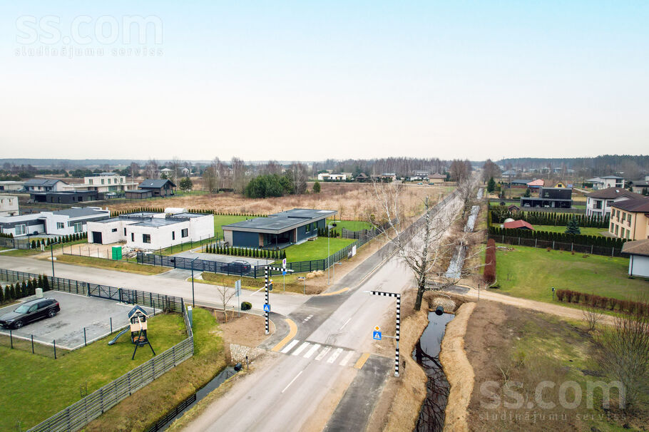 Lijas iela 3, Vīkuļi, Rīgas rajons, Babītes pag. — zeme